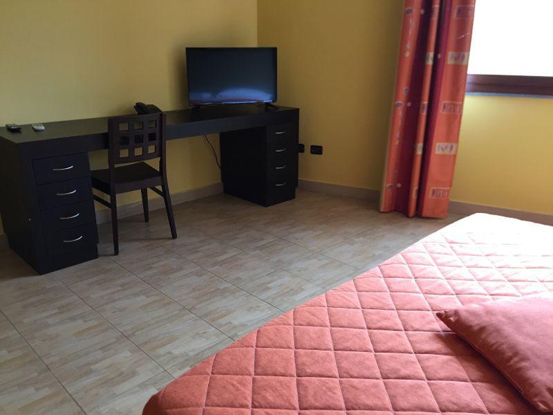 64Rooms Enna Luaran gambar